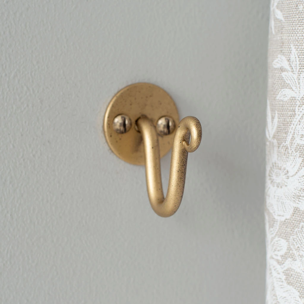 Hatton Holdback Hook In Old Gold 4 Hatton Holdback Hook In Old Gold - Image 2