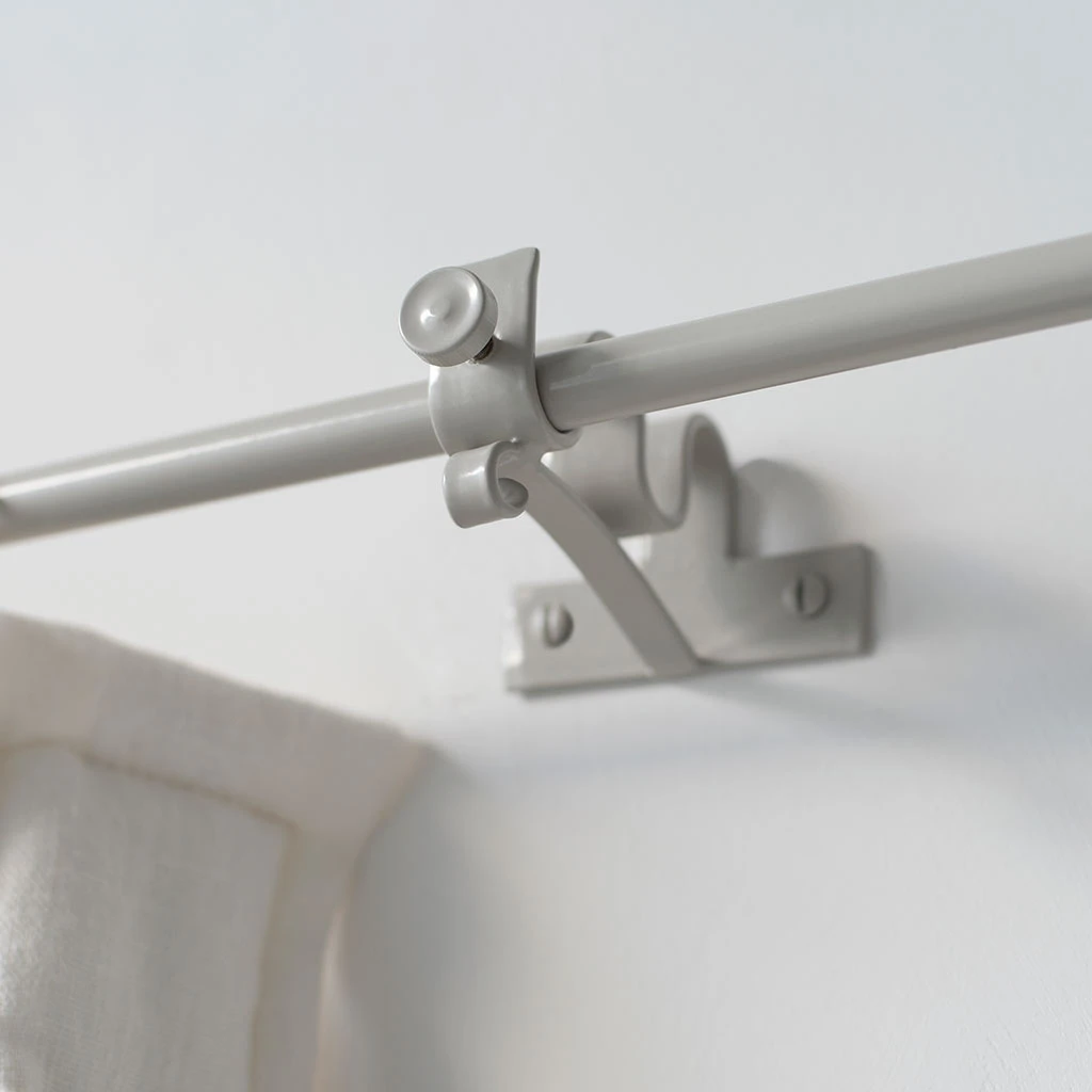 12/12mm Double Pole Centre Bracket In Clay 4 12/12mm Double Pole Centre Bracket In Clay - Image 2