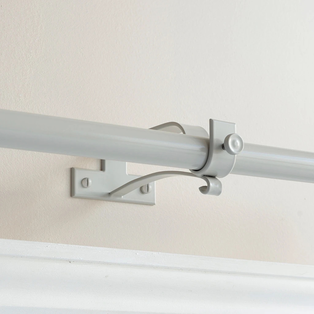 25mm Chapel Extended Centre Bracket In Clay 4 25mm Chapel Extended Centre Bracket In Clay - Image 2